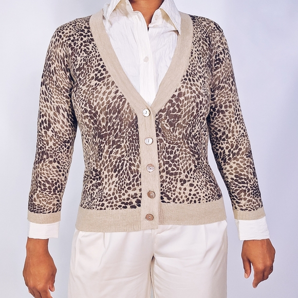 Talbots Cachmere Blend Leopard Cardigan - Picture 2 of 8